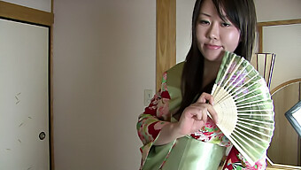 Teen (18+) Gets A Japanese Massage With A Surprise