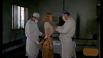 Nattetid Drilleri: Brigitte Lahaie I Erotisk Film (1980)