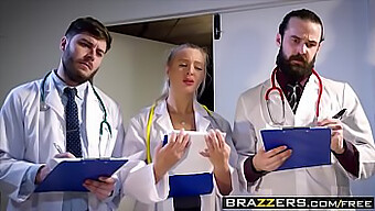 Brazzers - Anaalinautintoja Ja Suihinottoa Amirah Adaran Kanssa