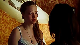 ¡lesbianas Celebridades Megan Fox Y Amanda Seyfried Se Lamen Y Se Follan Mutuamente! ¡no Te Pierdas Esta Escena Caliente!