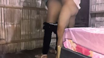 被女主人勾引 - 大学女孩第一次体验bdsm