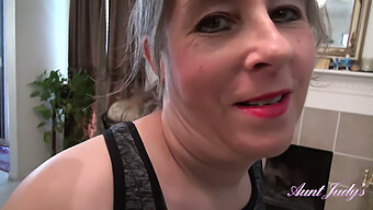 Big Tit Texas Auntie Grace Gives You A Workout