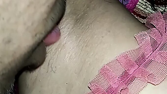 Indian 18-Year-Old Gets A Creampie In Glory Hole