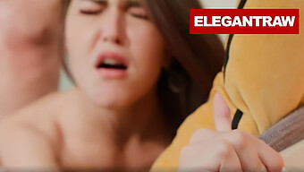 18+ Европска Тинејџерка Добија Изненађујући Цумсхот Након Испита