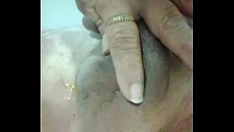 Handjob From A Hot Gay Boy