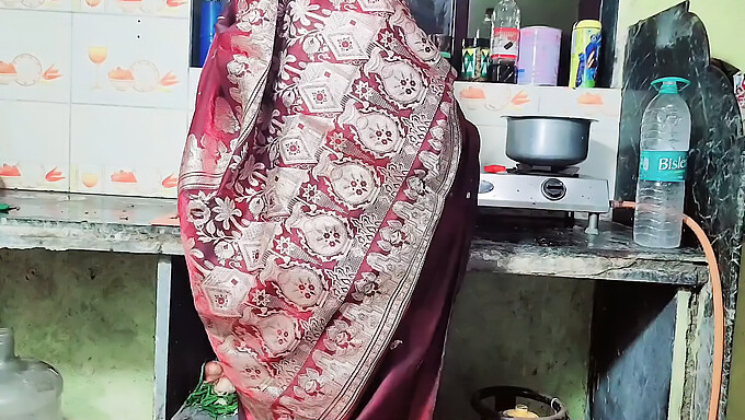 Bhabhi Is Excited And Horny Today, What Will She Do (Hindi Audio)