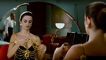 Big Tits And Natural Beauty - Penelope Cruz In A Perfect Performance