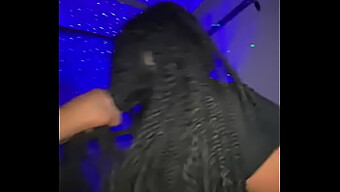 Si Cewek Ebony Gemuk Menikmati Backshot Dalam Video Hd