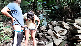 Esposa Latina De Bunda Grande Faz Boquete E Recebe Ânus Por Us $ 10