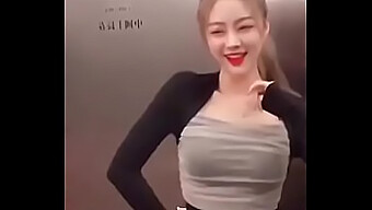 Big-Ass Beauty Meng Xiaomei'S Official Account On Douyin: Popular Tiktok Video With Big Tits And Orgasm